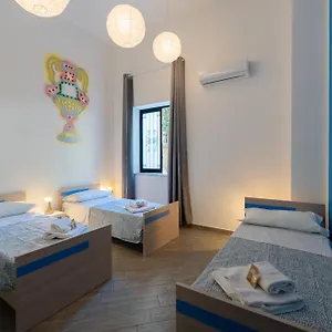  Maison d'hôtes Cortile Dei Giusti - Combo
